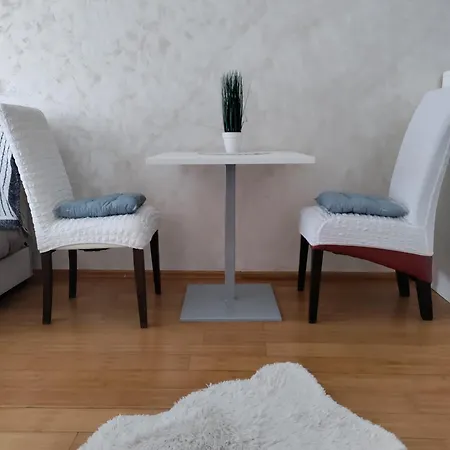 Apartment Kety *